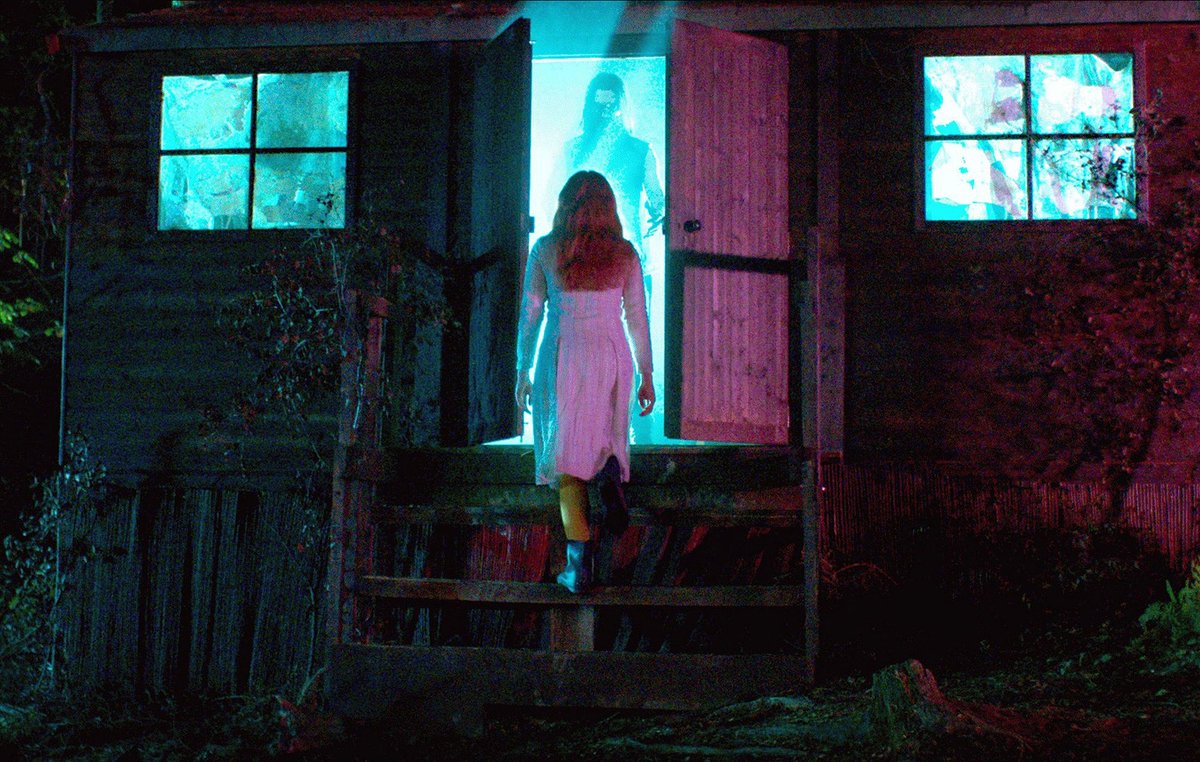 girlsontopstees's tweet photo. It's officially spooky season! To welcome October in all its chilling glory, we've put together a list of female-directed horror films on @letterboxd: https://t.co/9PrJjLqdKV https://t.co/WQGi4AFWQZ