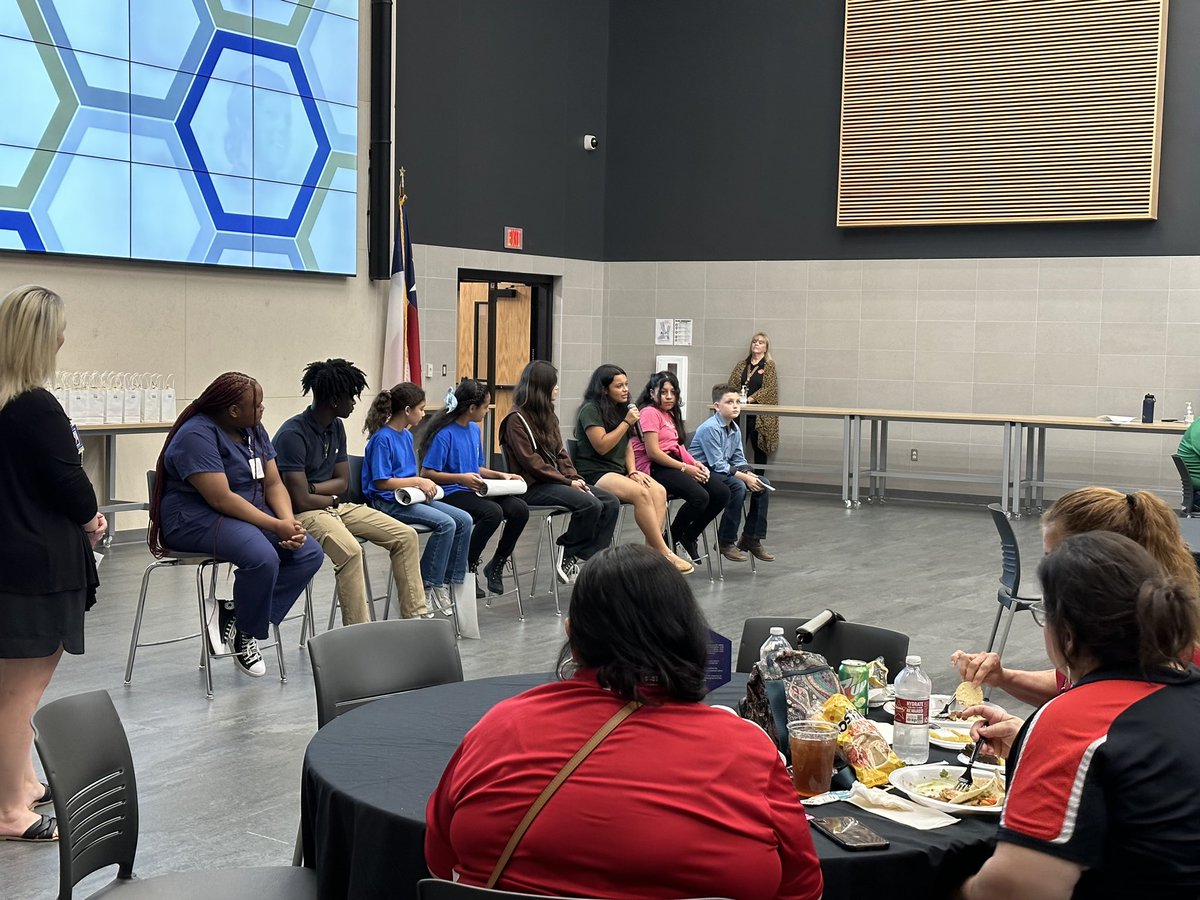 TASA/TASB txEDCON23 was a complete success in Mesquite ISD. Our students, staff, teachers, and leaders from Rutherford, Shaw, Poteet and Vanguard, A.C. New, Wilkinson, and Library Services shined sharing The Mesquite Promise. MesquitePromise.com  #letmisd @ mesquiteisdTX