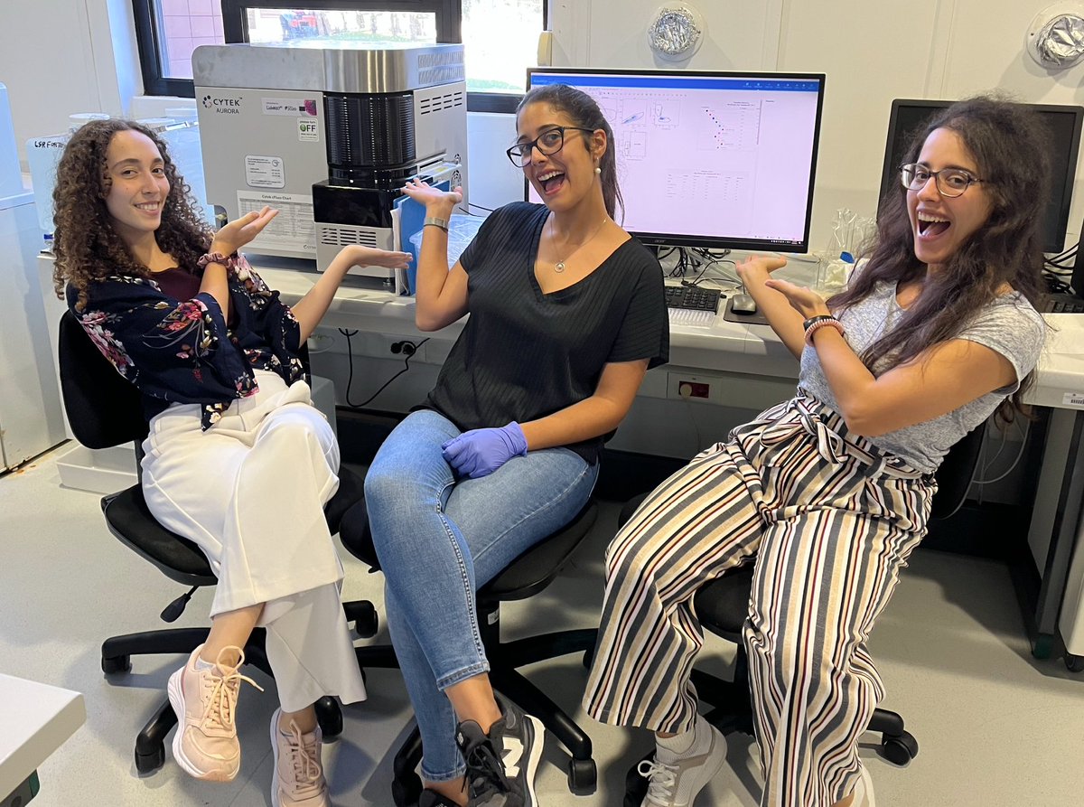 In research, it is hard is to see many awesome people, with whom our days get so much more interesting and fun, leaving. Last Friday was the last day of one of our dearest flow cytometry users and enthusiasts Maria Pires. We will miss you! All the best for the next steps!