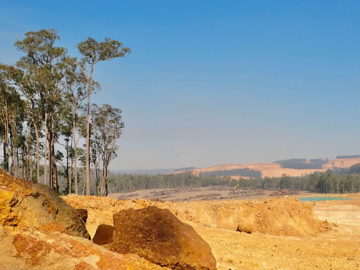 waforests's tweet photo. Stop #Alcoa threatening our #water and #forests. Strip-mining in the forests near #Perth is putting our drinking water at risk and destroying the world’s only Jarrah ecosystems. Please write to the Govt decision-makers today!
https://t.co/UKSZ06AXpV https://t.co/ngG8GIGP5y