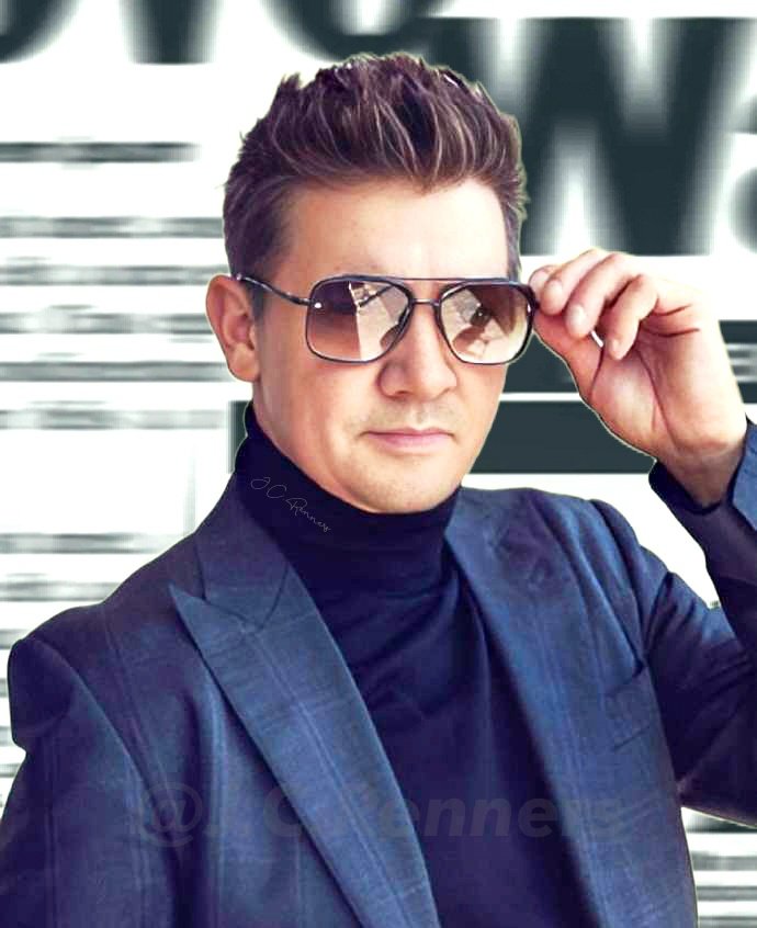 j_c_renners's tweet image. Just perfect 🫶🏻📸 @JeremyRenner 
#justperfect #JeremyRenner #rennerfans