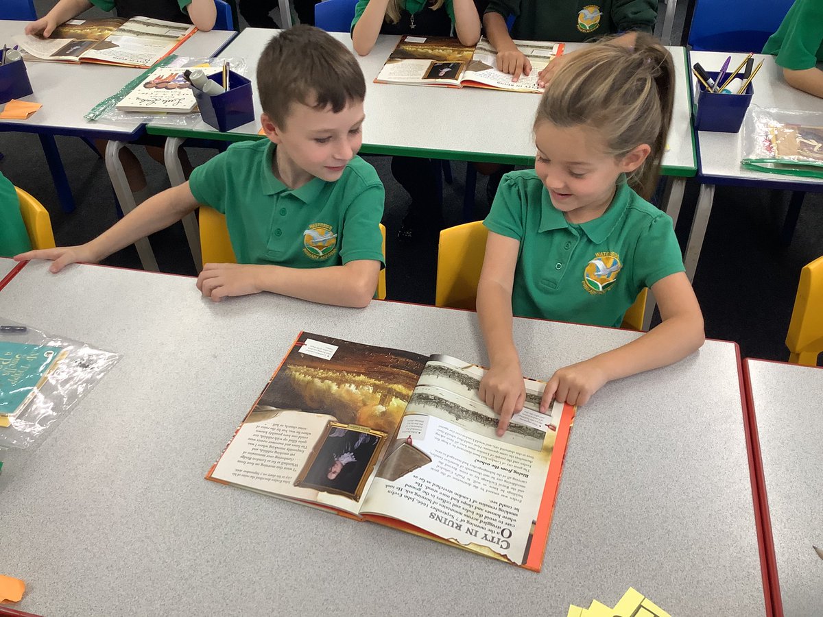 Misbourne_WPA's tweet photo. We’re getting stuck in to our new reading books in Year 2 😁 #WatersideReading https://t.co/S5wocSnIQk
