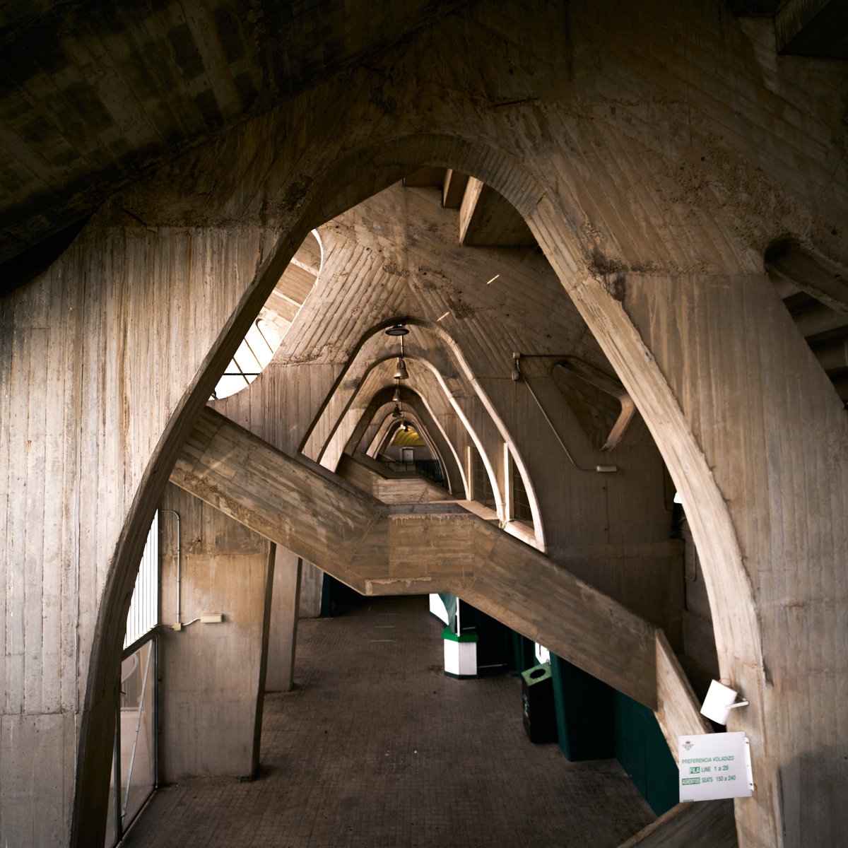 🏟📐😍

#DíaMundialDeLaArquitectura