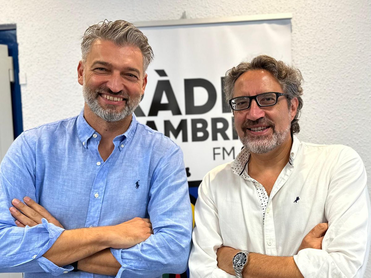 A El món de Cambrils entrevistem Serge Ishutinov, Roberto Villareal i Alfons Cano amb motiu de dos esdeveniments a favor de 'Cambrils pels Valents'. La Regata MasterCup i la gala benèfica 'Escuts Solidaris contra el càncer infantil'
<a href="/RobertVillaDom/">Roberto Villarreal</a> 
n9.cl/4xmvd