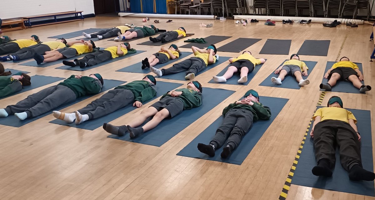 Tá <a href="/Yoga_as_Gaeilge/">Óga Yoga</a> ar ais sa scoil linn

🧘‍♀️🧘‍♂️🧘‍♂️🧘‍♀️🧘‍♂️🧘‍♀️🧘‍♂️🧘‍♀️🧘‍♂️🧘‍♀️🧘‍♂️