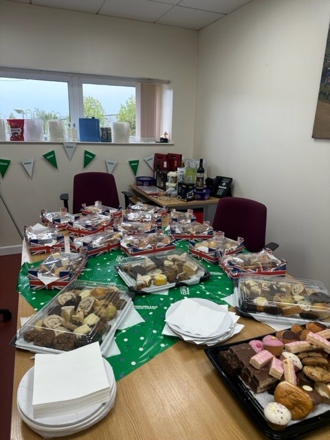 Walsh Mushrooms (@walshmushrooms) on Twitter photo Another very successful coffee morning held at our Evesham office on Thursday in aid of <a href="/macmillancancer/">Macmillan Cancer Support</a>. A total of £1,400 raised from the generous support of staff, customers, suppliers and local businesses. Many thanks to everyone involved, we couldn't do it without you. Another very successful coffee morning held at our Evesham office on Thursday in aid of <a href="/macmillancancer/">Macmillan Cancer Support</a>. A total of £1,400 raised from the generous support of staff, customers, suppliers and local businesses. Many thanks to everyone involved, we couldn't do it without you.