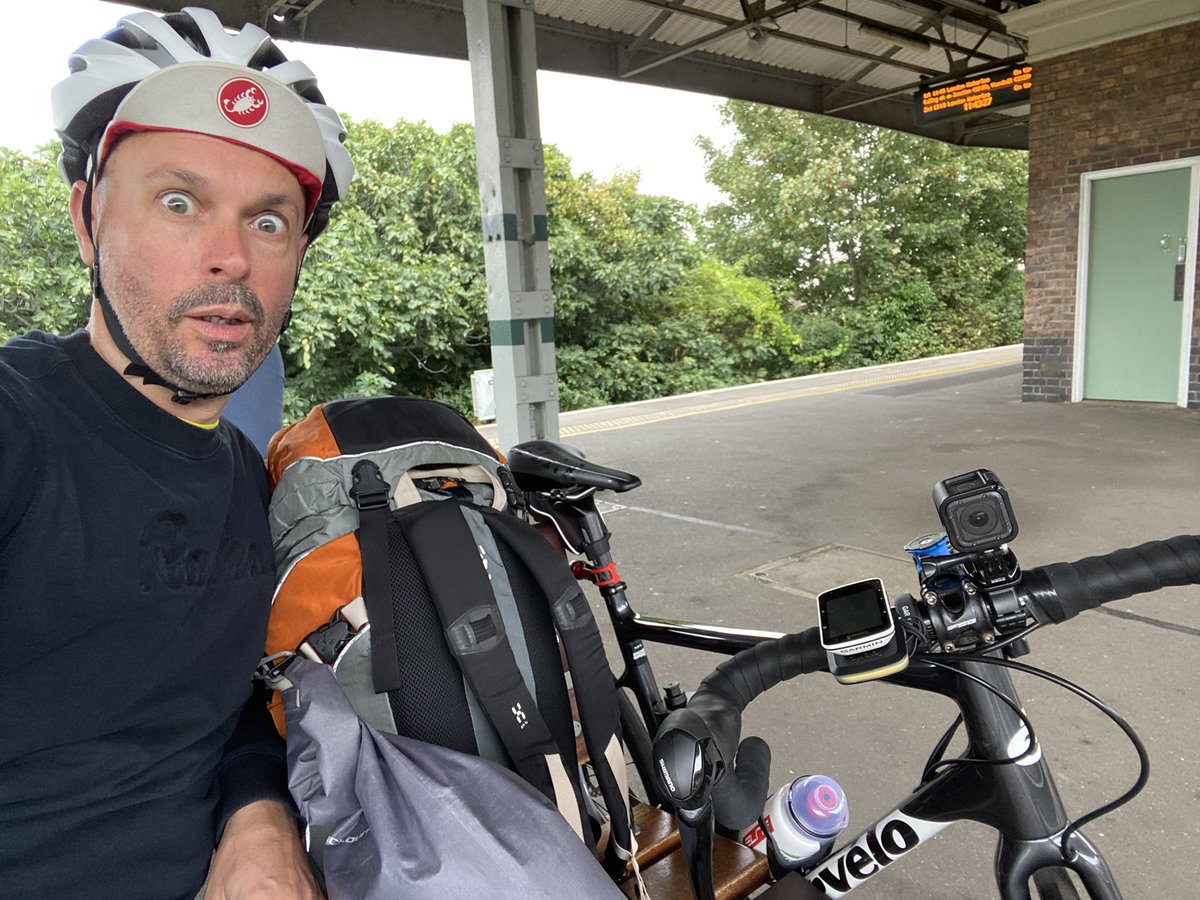 Train up to ride down (90 miles or so). Tomorrow it’s York to Newark. Donate here justgiving.com/page/nick-rigg… for #mndf #rugbyrevolution #myname5doddie #therugbydao
