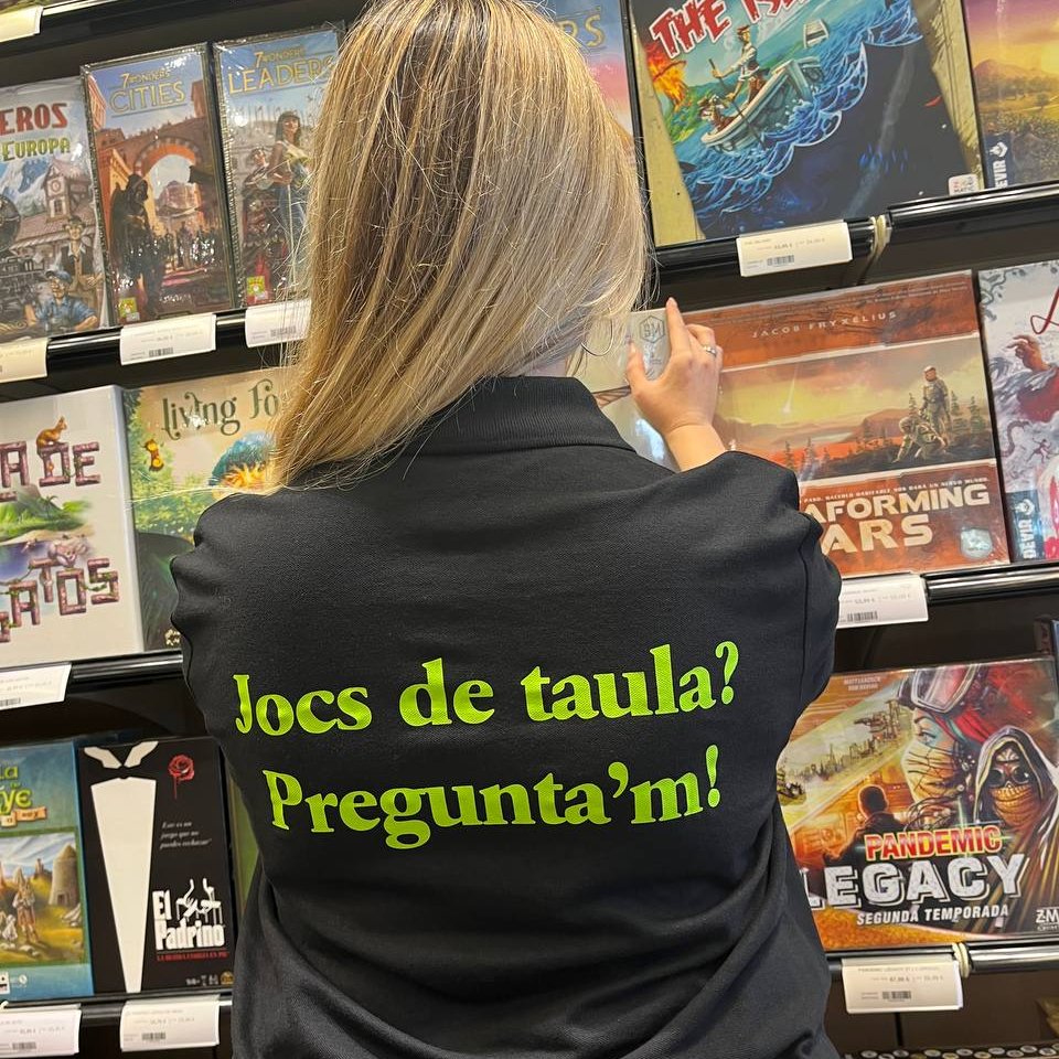 abacus_botigues's tweet photo. 🎲 Quin és el teu joc de taula preferit? Per què? 
 
☺️ Et llegim als comentaris! https://t.co/d3RaZcswjq