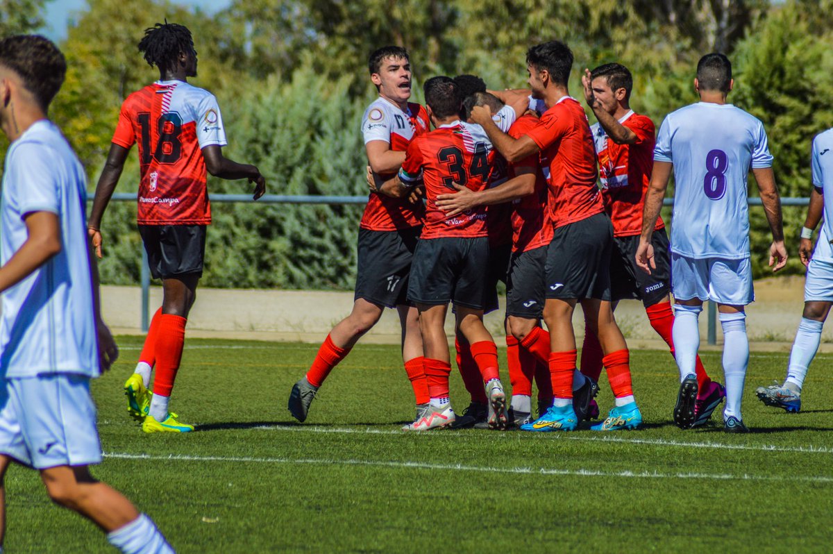 CFCAMPANARIO's tweet photo. ESTE EQUIPO NO SE RINDE ❤️🤍 https://t.co/Bim9rbR6o5