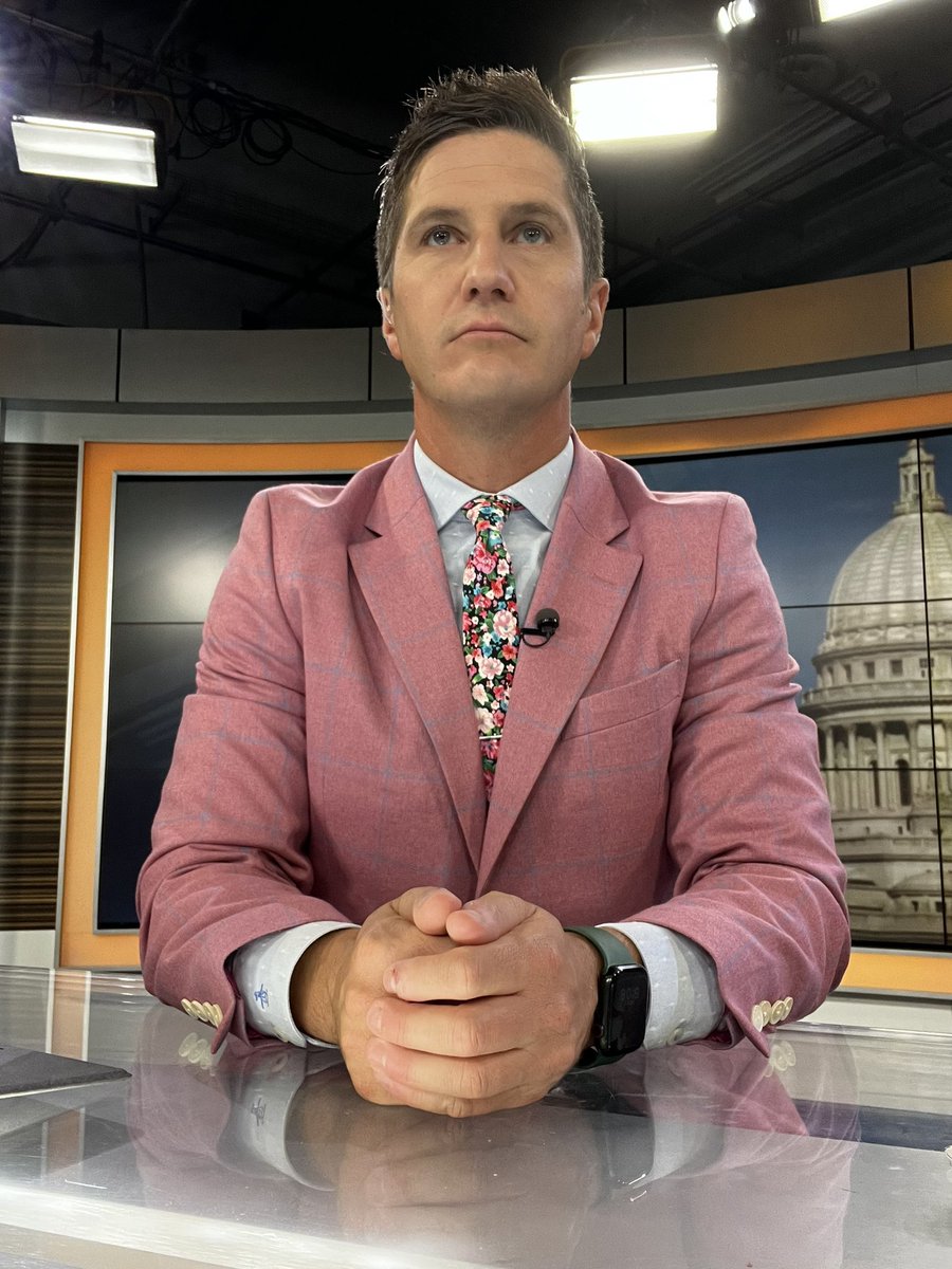 Tim Elliott tweet media