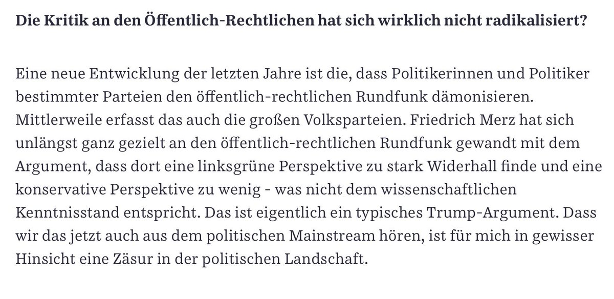 nicolediekmann's tweet photo. Der ÖRR genießt weiterhin hohes Vertrauen - eine lautstarke Minderheit verzerre da das Bild, sagt der Münchner Professor Thomas Hanitzsch. Neu sei, dass auch Politiker bei der Dämonisierung mitmachen - wie zum Beispiel Friedrich Merz. Das erinnere an Donald Trump.
Quelle: @SZ. https://t.co/gXD8s7ap3u