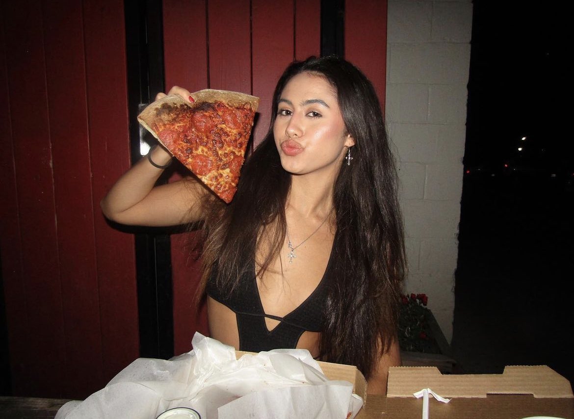 FrankysChico's tweet photo. “The best way to end a Chico bar crawl is at Franky’s” 🤩 — angela.plesa on Instagram https://t.co/ZJoAlgX4RB