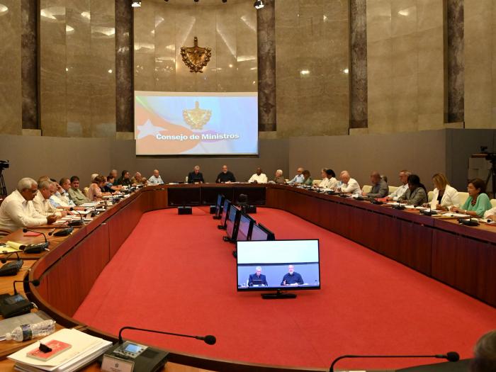Radio Rebelde - Cuba tweet media