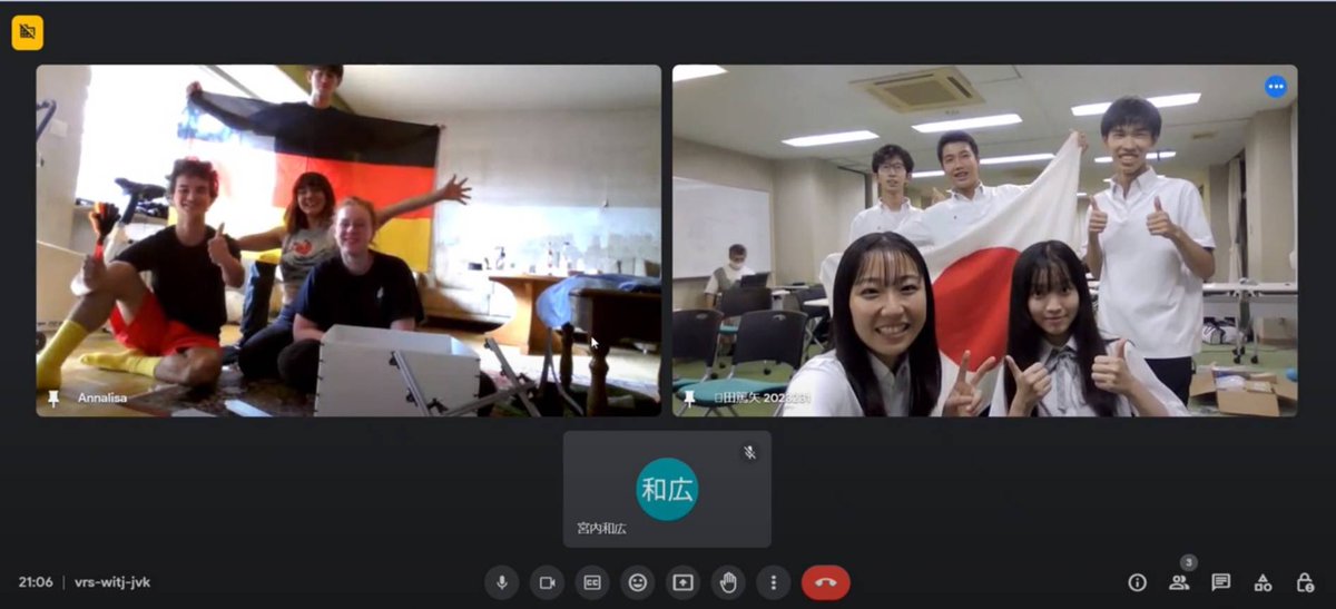 Ryugasaki1Japan's tweet image. We spent a great time and meaningful time because I was treated so kindly! I&apos;m glad you&apos;re interested in Japanese culture!
 #FGC #teamJapan  #robotcontest