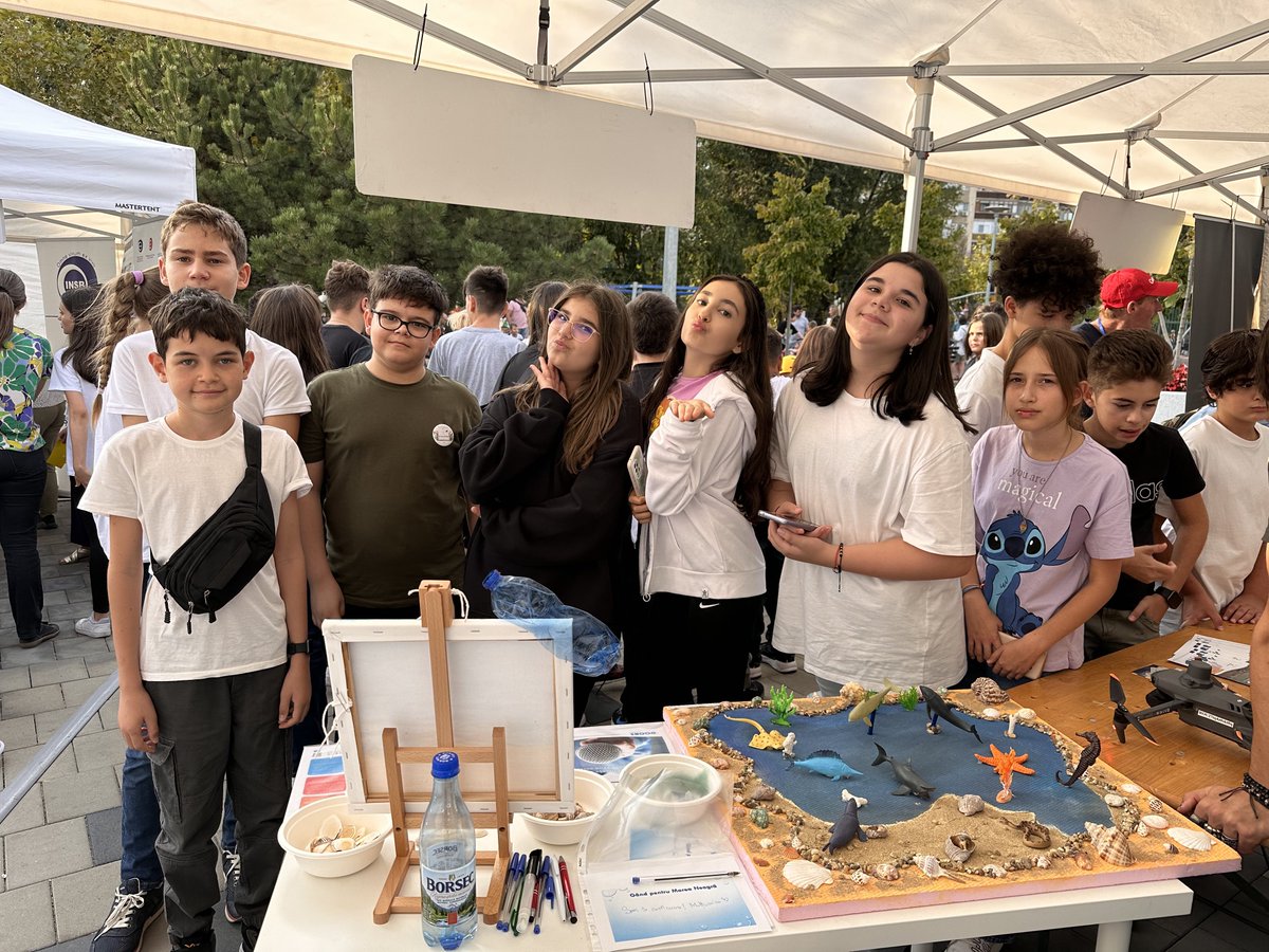 doorsblacksea's tweet photo. Great to see #DOORS represented at @exploREsearchAT by Irina and Ruxandra @GeoEcoMar focussing on #BlackSea health!
We were able to showcase our #BlackSeaMas campaign on #InvasiveSpecies, our #SystemOfSystems platform, #BlackSeaAccelerator & some excellent artwork by students! https://t.co/SJsBtFr5jc