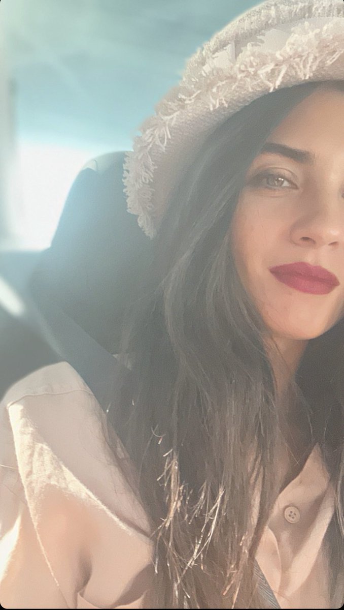 Tuba Büyüküstün 🇽🇰 tweet media
