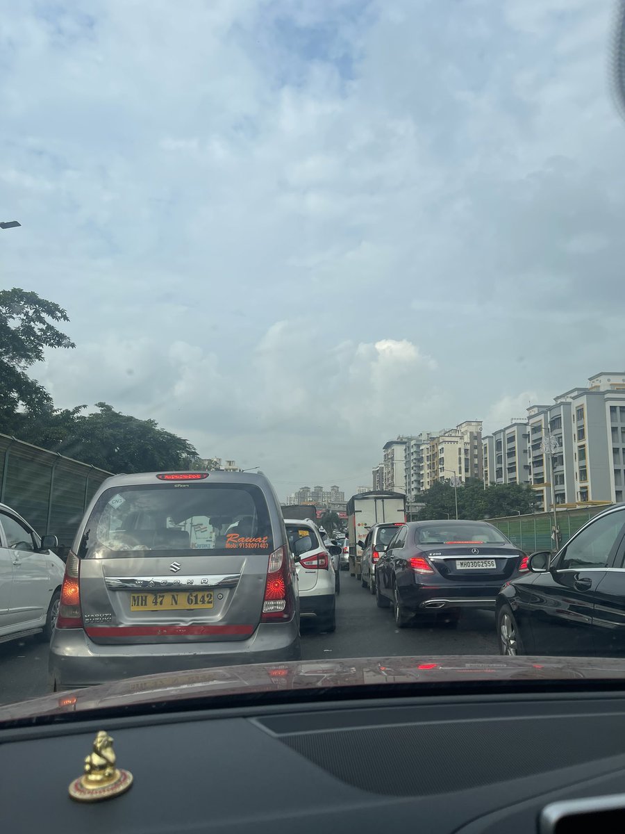 Kritika Singh Rawat (@kritikasrawat25) on Twitter photo While returning to #Thane , toll traffic has gone crazy.
<a href="/ThaneCityPolice/">Thane Police commissionerate पोलीस आयुक्तालय, ठाणे</a> <a href="/TMCaTweetAway/">Thane Municipal Corporation - ठाणे महानगरपालिका</a> <a href="/mumbaitraffic/">Mumbai Traffic</a> <a href="/RoadsOfMumbai/">Roads of Mumbai</a> <a href="/traffic_mumbai/">MumbaiTraffic</a> While returning to #Thane , toll traffic has gone crazy.
<a href="/ThaneCityPolice/">Thane Police commissionerate पोलीस आयुक्तालय, ठाणे</a> <a href="/TMCaTweetAway/">Thane Municipal Corporation - ठाणे महानगरपालिका</a> <a href="/mumbaitraffic/">Mumbai Traffic</a> <a href="/RoadsOfMumbai/">Roads of Mumbai</a> <a href="/traffic_mumbai/">MumbaiTraffic</a>