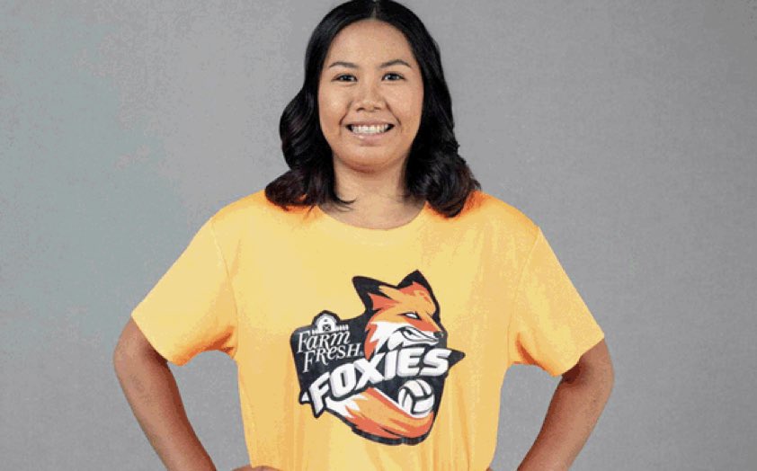 Rodbale2's tweet photo. Louie Romero is soaring to the pro scene after signing with the Farm Fresh Foxies! 🦊

#PVLonOneSports
#TheHeartOfVolleyball
#PVL2023 https://t.co/e7RaTPOSAj