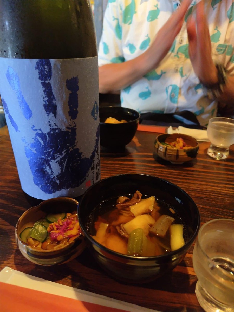 barTomorrowNext's tweet photo. 週末は仙台の用事のついでに、日本酒ゴーアラウンド🍶どの店もつまみが充実していて大満足でした🥰7件周ってほろ酔いで新幹線🚅 https://t.co/N0Opidbvme