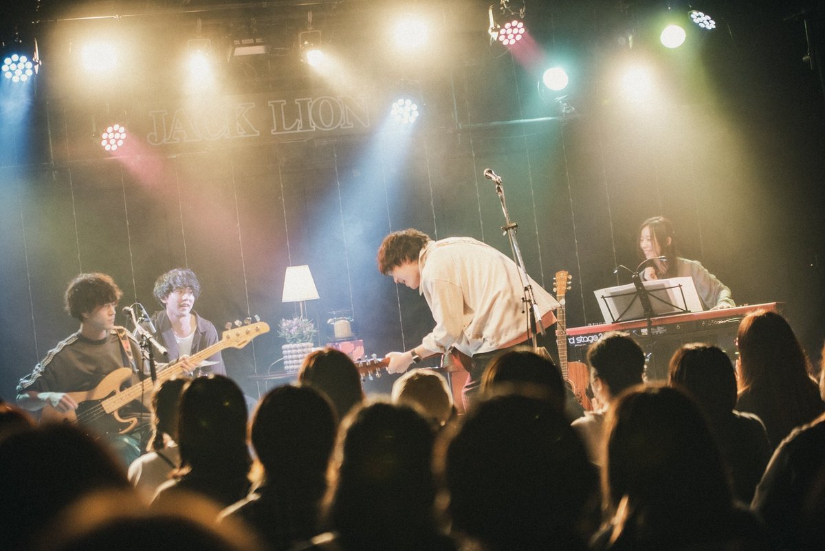 moais_official's tweet photo. 【 LIVE PHOTO📸① 】
2023.10.01(sun)大阪・茨木JACK LION
アコースティックワンマンライブ
"サイドストーリー"

photo by @pickles_0808

#ザ・モアイズユー https://t.co/I8FQ3TL5gO