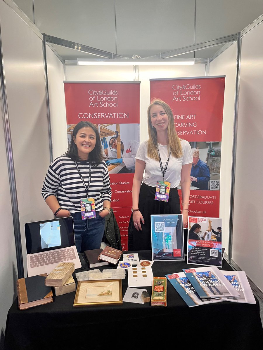 We are delighted to be exhibiting at @ucas_online Create Your Future at the London ExCeL over today and tomorrow. Come and visit us on Stand 10 to find out all about our courses and chat with current students 👋 #cglartschool #ucas #createyourfuture