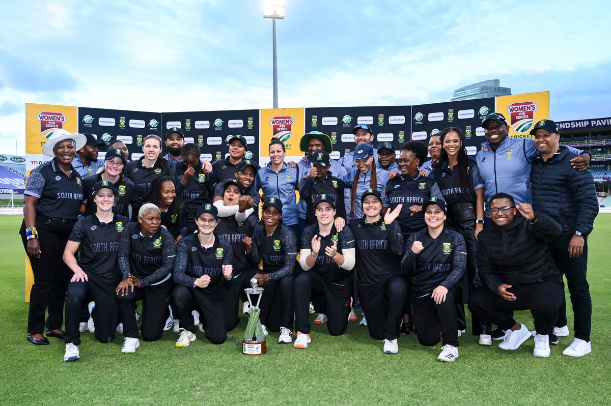 No better motivation on a Monday than adding some silverware 😅 

We love it for us😍

#BlackDay #MondayMotivation #SAWvNZW
