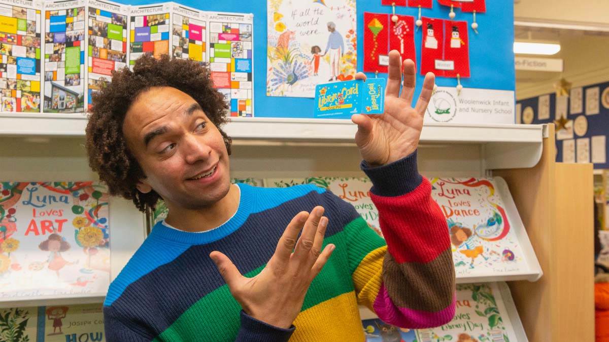 As part of the #LibrariesWeek celebrations, Waterstones <a href="/UKLaureate/">Children's Laureate</a> @JosephACoelho is about to complete his amazing library marathon!

Joseph has been on an epic journey visiting (and joining) libraries in every local authority in the UK - find out more: booktrust.org.uk/news-and-featu…