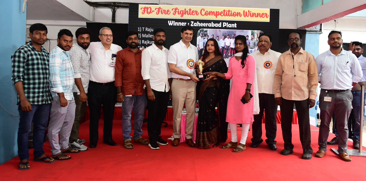 rajesh664's tweet photo. Recognition is an important element of #MahindraFoundersDay . We recognised kids for their scholarly achievements, employees for patents and winners of the Fire Fighter Competition https://t.co/c5L1X1ZFJe