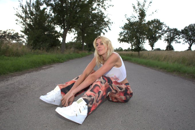 Eine sch&ouml;nen Start in die kurze Woche w&uuml;nsche ich dir !! Heute mache ich dann auch mal #casualmonday<a href="/tag/blond"class="tags"><span>#blond</span></a><a href="/tag/blonde"class="tags"><span>#blonde</span></a><a href="/tag/blondehair"class="tags"><span>#blondehair</span></a><a href="/tag/mondaymotivation"class="tags"><span>#mondaymotivation</span></a><a href="/tag/casualmonday"class="tags"><span>#casualmonday</span></a>