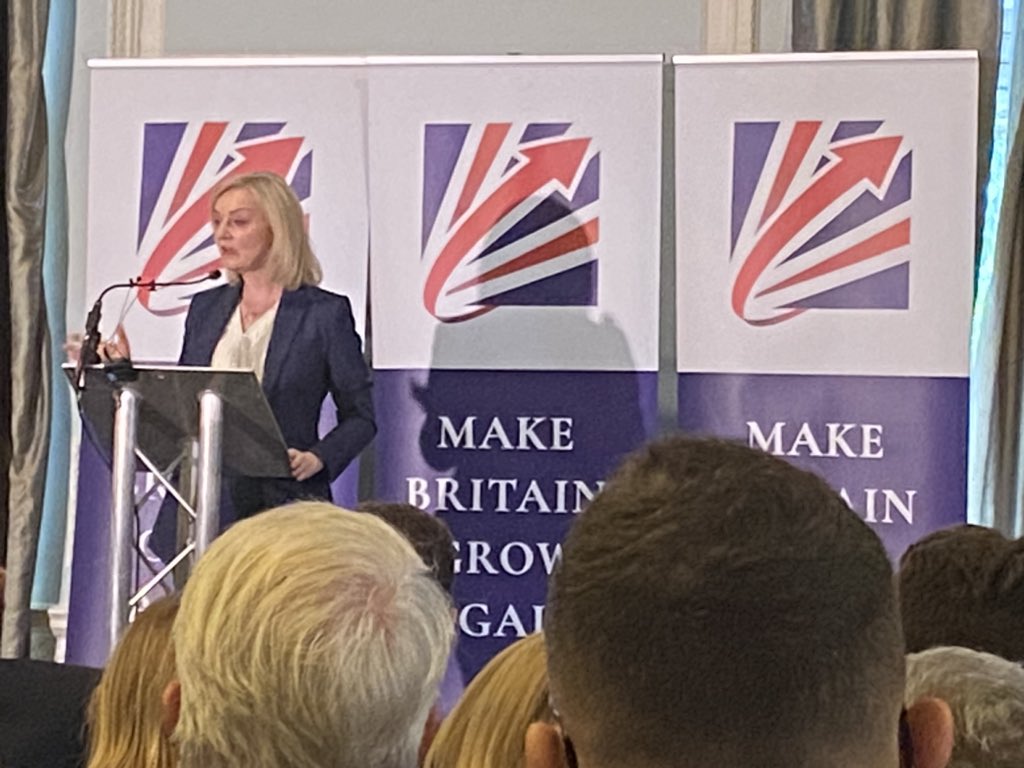 AdamBienkov's tweet photo. "The first thing we need to do is to cut the bills," says Liz Truss, whose economic policies added hundreds of pounds to people's monthly mortgage bills #CPC23 https://t.co/n1OU9LfTyt