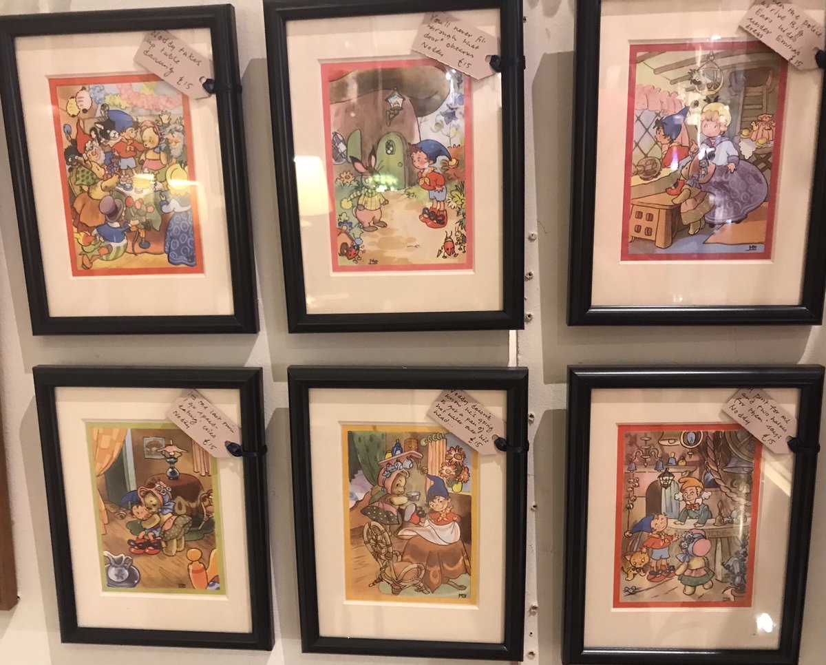 IreneSandraD's tweet image. @ilovenostalgia Seen in #antiqueshops in #Dorking #Surrey #nostalgia a #childhood