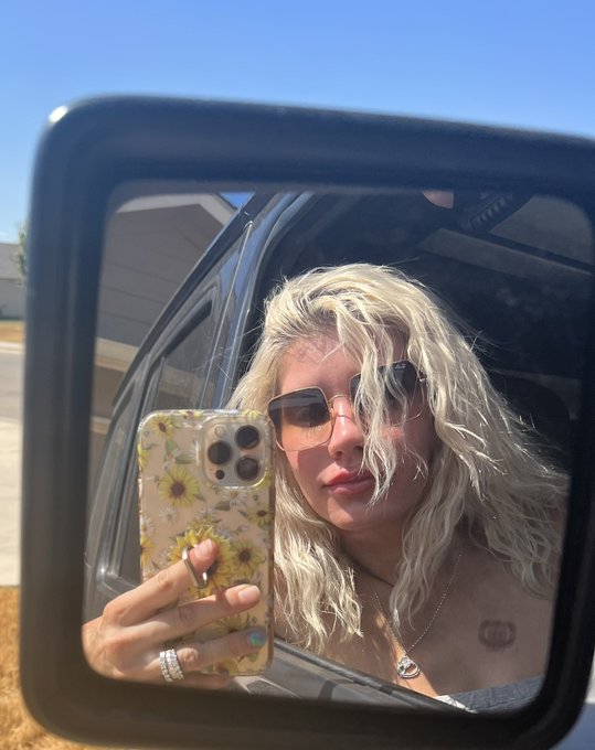 I&rsquo;m back up in the jeep, back up in these streets &hellip; https://t.co/JKIizGmHGj