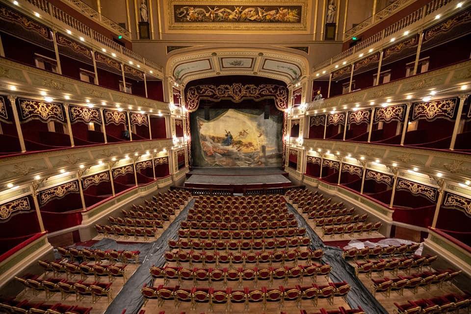manoamanocba's tweet photo. | CULTURA | Comienza el 14° Festival Internacional de Teatro Córdoba Mercosur

Habrá 100 funciones y más de 60 obras nacionales, internaciones y locales en escena.

📌 Nota completa: https://t.co/0VaAnWuE9k https://t.co/cYbN4tUtvD