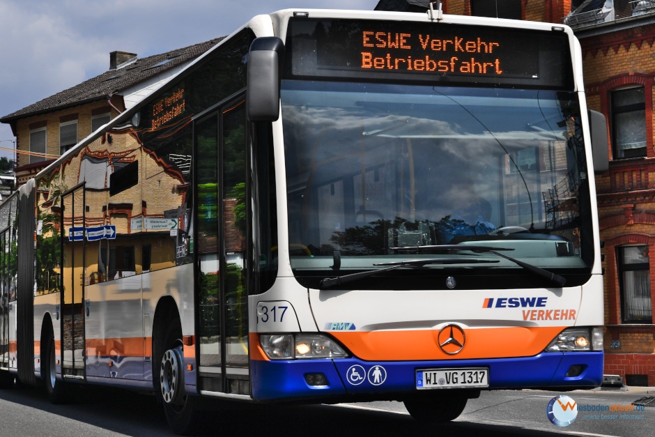 wiaktuell's tweet photo. Neue #Buslinie 36 im #Wiesbadener Osten
Am Montag, 9.10. startet #ESWEVerkehr den Vorlaufbetrieb einer neuen #Linie. Die #Linie36 verbindet dann im #WiesbadenerOsten die #Stadtteile #Naurod #Heßloch #Kloppenheim #Igstadt & #Nordenstadt direkt miteinander. https://t.co/ySAqQIWlhF https://t.co/0QMVFc8wfN