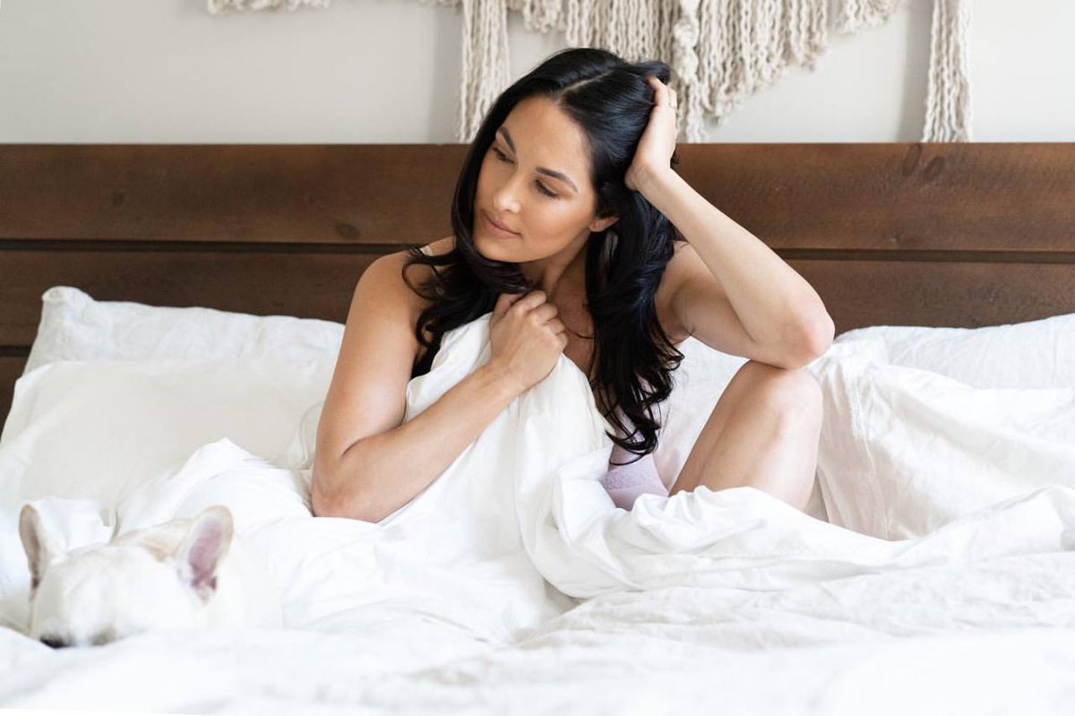 Good morning everyone it's Monday.