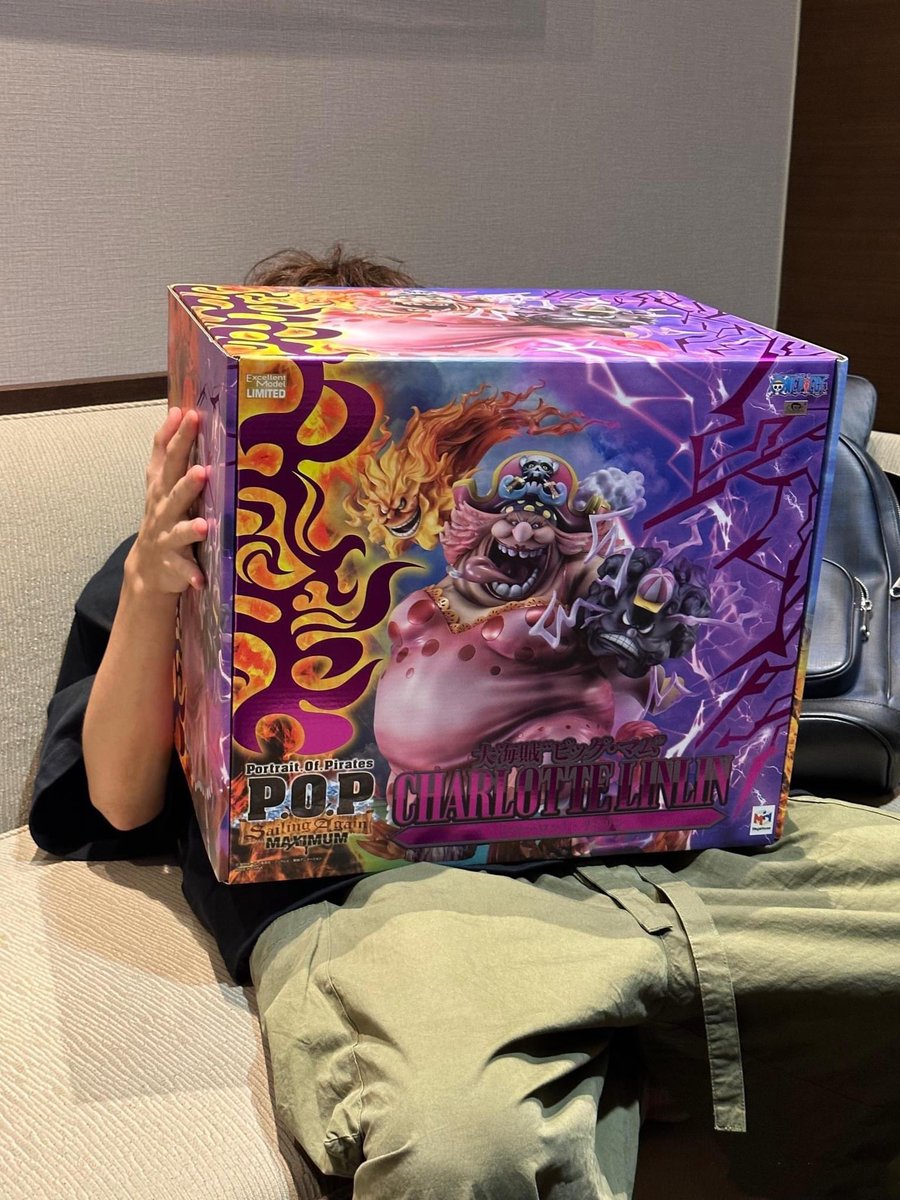 hideyuki_koga's tweet photo. Pop max big mom !! <3 https://t.co/PQTA7NPvwm