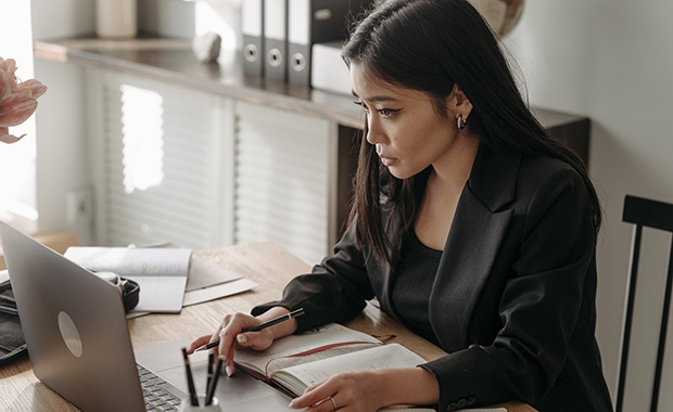 maildotcom's tweet photo. Oh no! Did you just send an email you wish you could take back? Forgot to add an attachment to an important email? We tell you the lucky and unlucky sides of recalling emails.
#mailcom #Email #EmailRecall
https://t.co/hMZxg654Kp https://t.co/oraqqAuzUs
