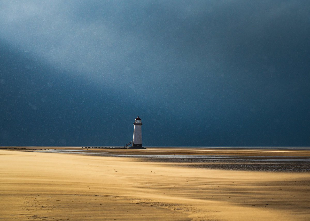 Dannykenealy's tweet image. Stormy days at the point of ayr

#picoftheday #moody #fsprintmonday