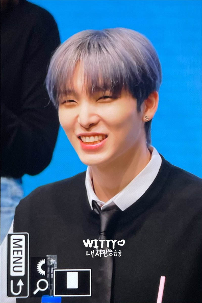 231002 #서호 #원어스 #ONEUS
얼굴 귀여움◠‿◠ㅎㅎ