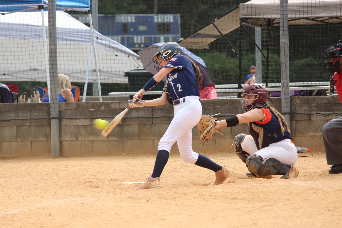 Fusion2008x's tweet photo. @annaricketts02 Reppin at third, outfield and the plate this weekend at the Tristate Exposure https://t.co/uP6fPh4Kwf