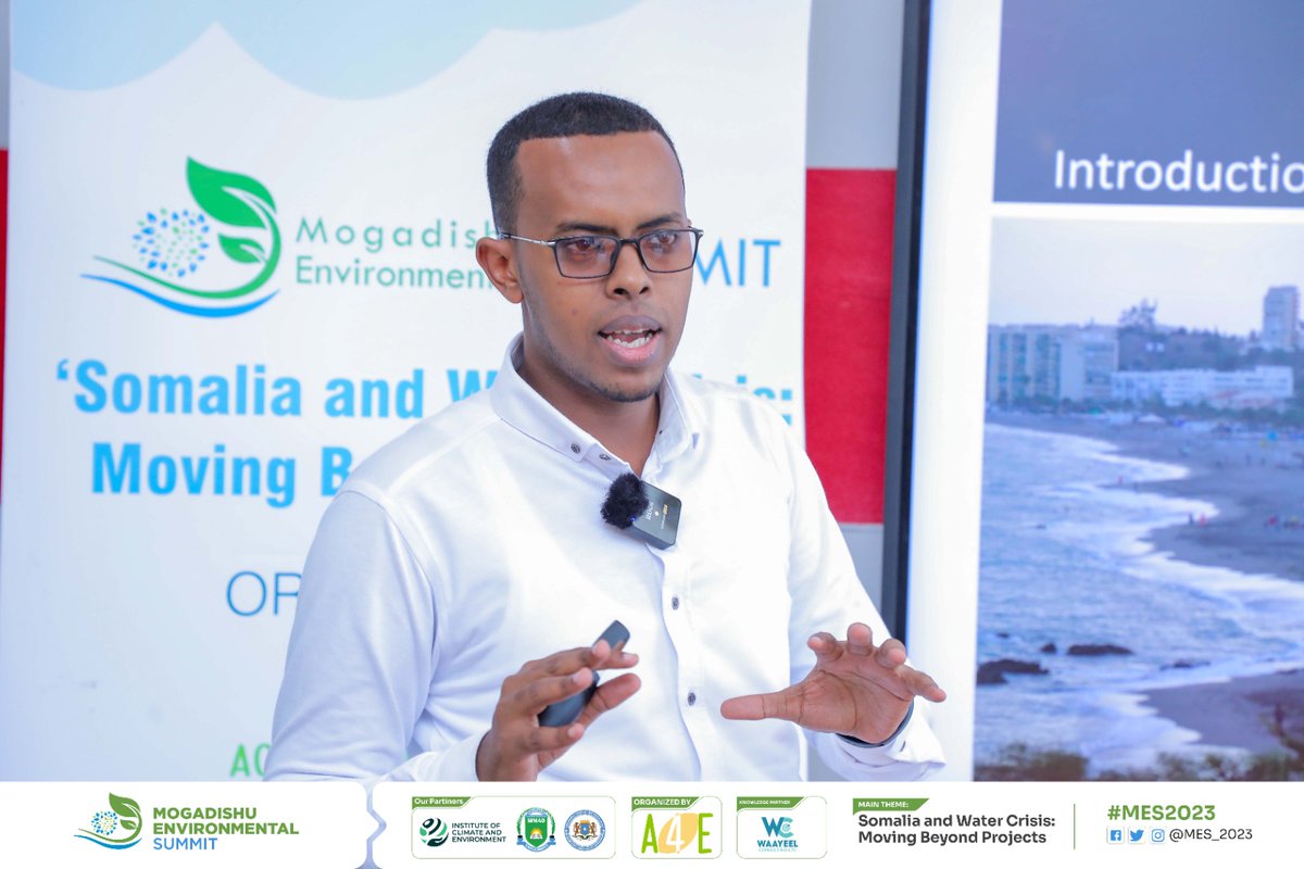 Mhussein35's tweet photo. "Water crisis in Somalia is a pressing social issue". Abdirahman Mohamed Dahie, a lecturer and Researcher, highlighted the need for infrastructure development, community mobilization, and policy reforms to address this challenge effectively.
#MES2023
#MovingBeyondProject https://t.co/CaZsUMUVX4