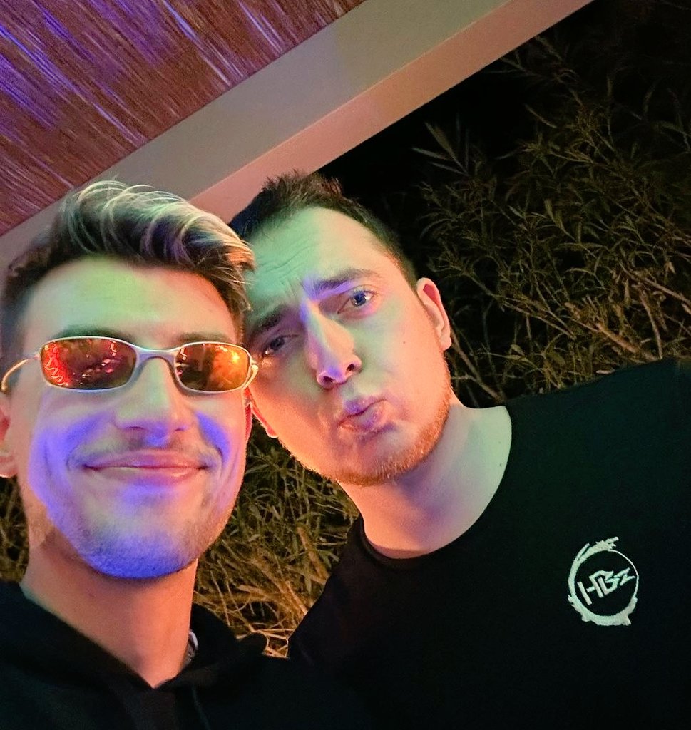 Liebe Grüße #HBzFamily!