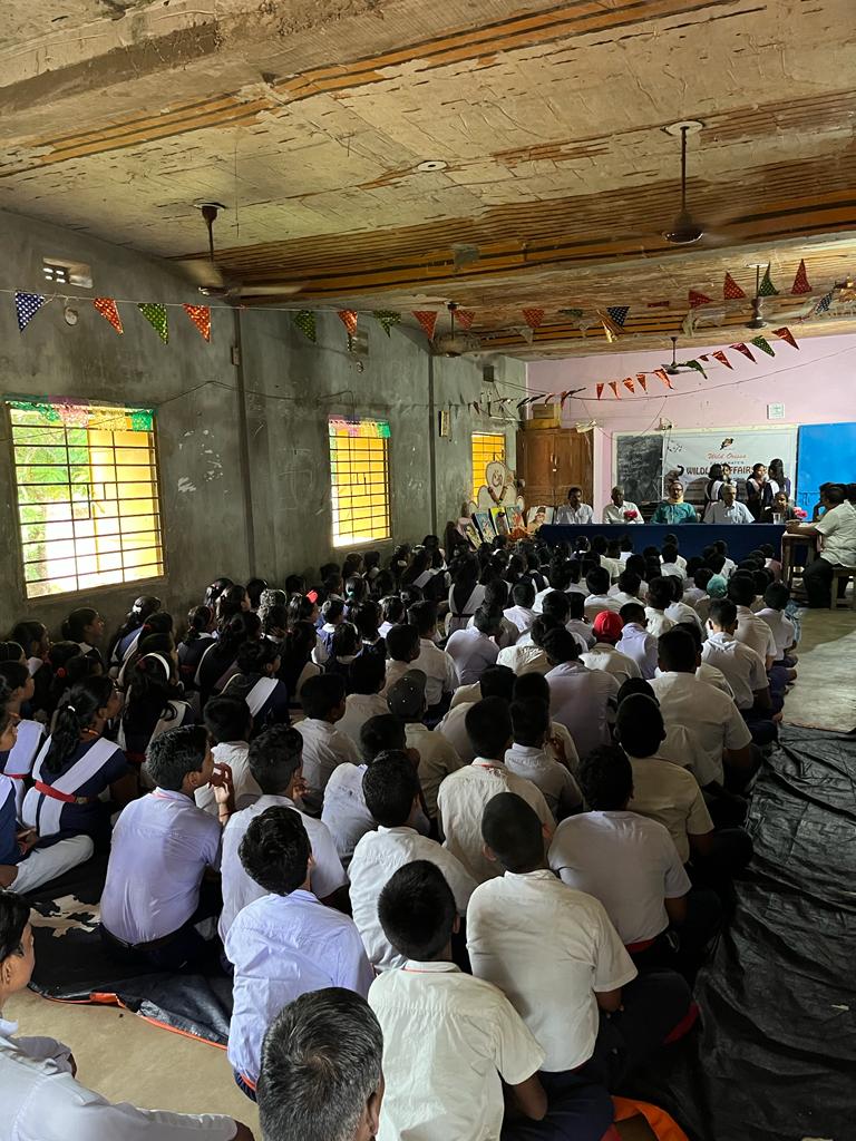 OrissaWild's tweet photo. #WildlifeAffairs2023 School competition and felicitating winners during Wildlife Affairs 2023, organized by @OrissaWild , at Saraswati Sishu Bidya Mandira, Chandaka 02.10.2023 @ForestDeptt @odishawildlife @bhubaneswarbuzz @otvnews @ndtv https://t.co/cni0xahNgb