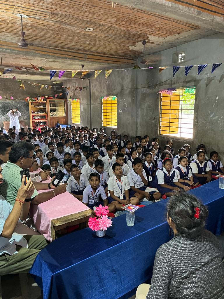 #WildlifeAffairs2023 School competition and felicitating winners during Wildlife Affairs 2023, organized by @OrissaWild , at Saraswati Sishu Bidya Mandira, Chandaka 02.10.2023 @ForestDeptt @odishawildlife @bhubaneswarbuzz @otvnews @ndtv