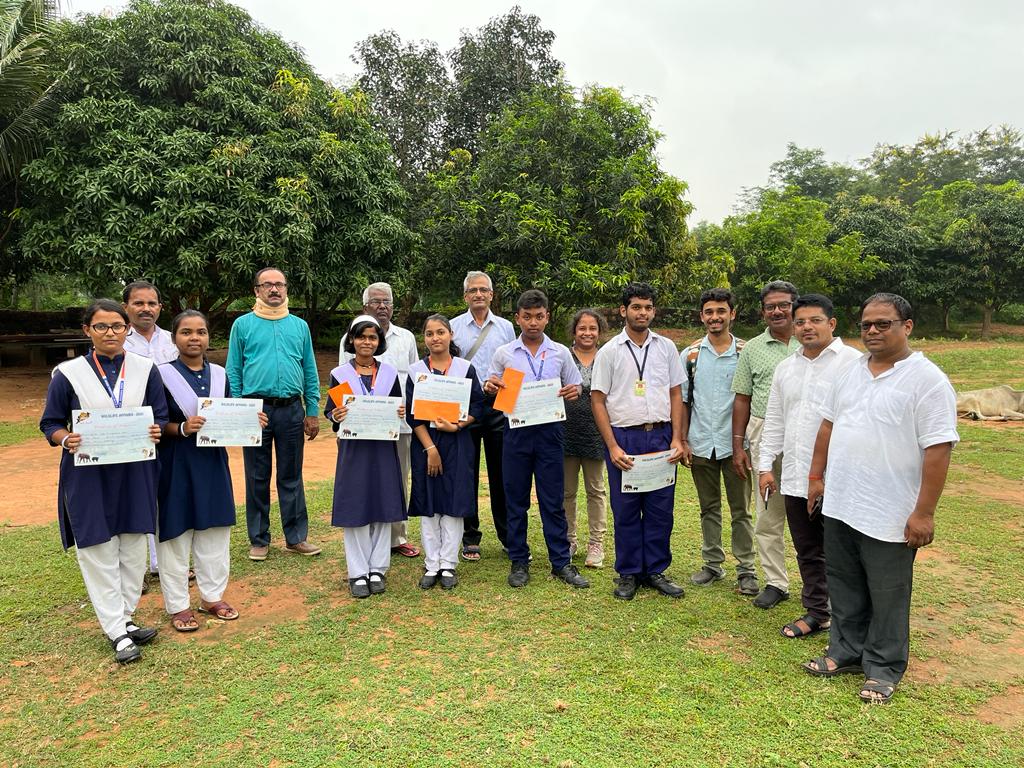 OrissaWild's tweet photo. #WildlifeAffairs2023 School competition and felicitating winners during Wildlife Affairs 2023, organized by @OrissaWild , at Saraswati Sishu Bidya Mandira, Chandaka 02.10.2023 @ForestDeptt @odishawildlife @bhubaneswarbuzz @otvnews @ndtv https://t.co/cni0xahNgb