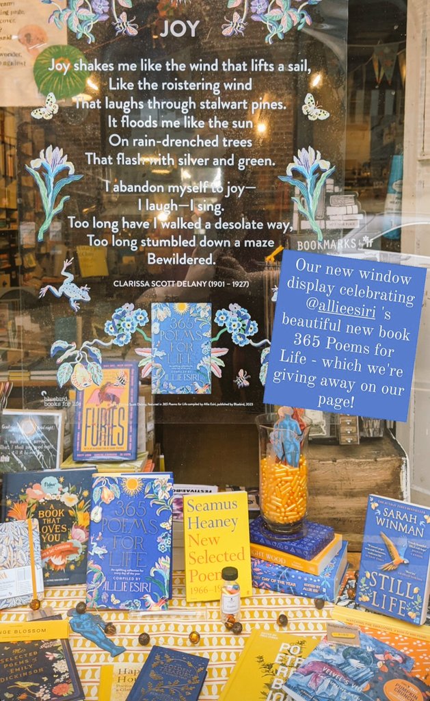 Poetry Pharmacy 🚑💊📚🇪🇺 tweet media