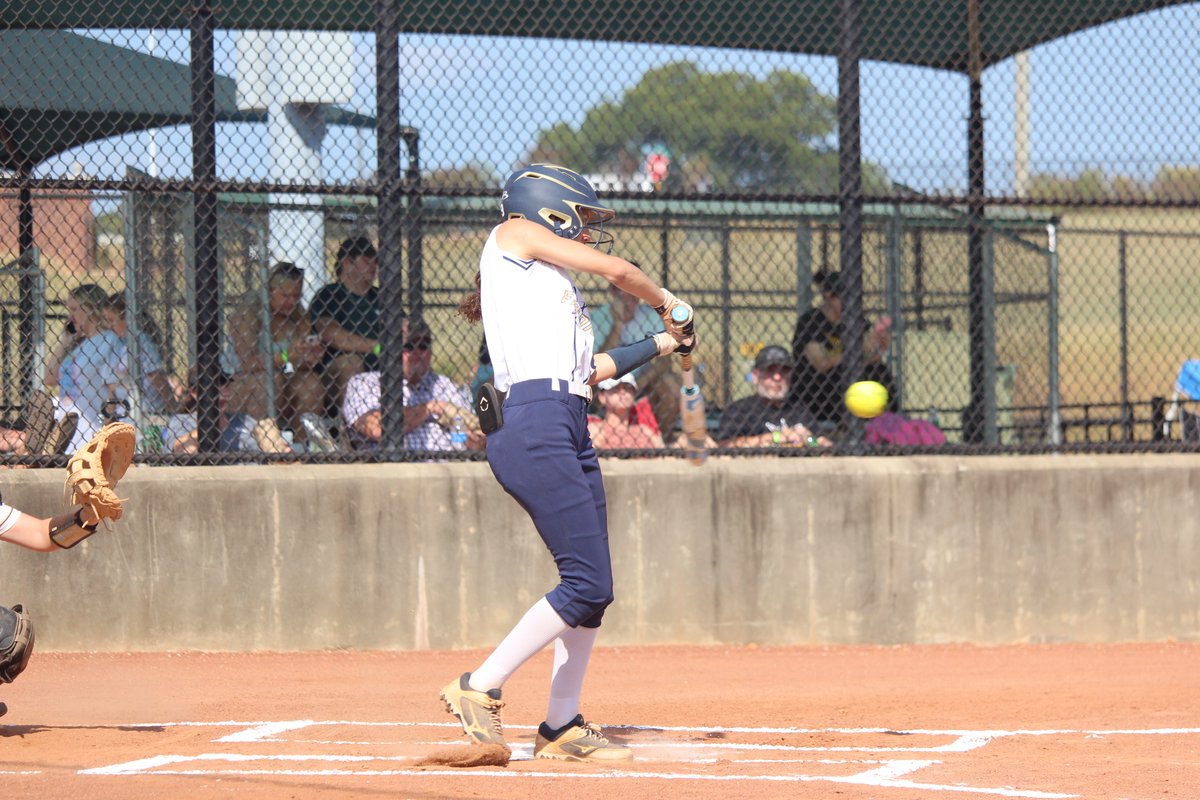 <a href="/Kat_Marler08/">Katherine Marler</a> led the team with a .556 BA and a .600 OBP at the Tristate Exposure this weekend.  She was locked down the outfield all weekend long!