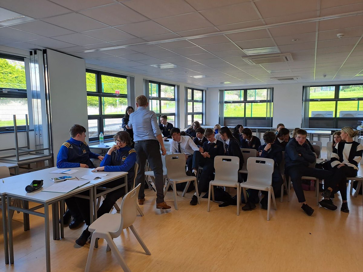 StBricins's tweet photo. Thank you to Mr. Francis Verling, Joint Coordinator of the Student Enterprise Program from the Local Enterprise Office Cavan for visiting all TY and Greene Suite students. Francis presented on idea generation, encouraging budding young entrepreneurs. #LEOcavan #StudentEnterprise https://t.co/vGjYT1EmpP