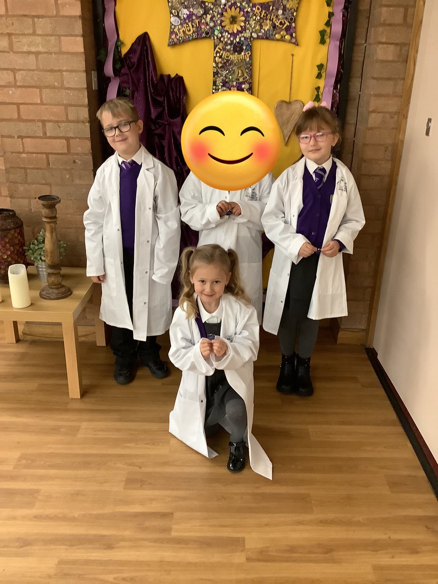 BirchwoodCE's tweet photo. Introducing our new…
👩🔬SCIENCE AMBASSADORS👨🔬
These children applied for the position to help lead Science within our school. Keep an eye out for all the wonderful activities and job roles they will be doing this year! @allaboutstem @STEMAmbassadors @priscigeeks #bcepsscience https://t.co/HIkmPJEgUn