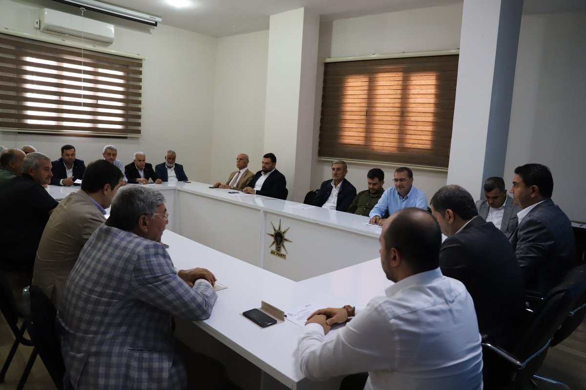 Ekim Ayı AK Parti Belediye Meclisi Grup Toplantımızı İlçe Başkanımız <a href="/saitagann/">Sait AĞAN</a> Ve Belediye Başkanımız <a href="/MetinBaydilli/">Metin BAYDİLLİ</a> İle Beraber Meclis Üyelerimizin Katılımları İle Gerçekleştirdik.

Hayırlara Vesile Olsun.

<a href="/RTErdogan/">Recep Tayyip Erdoğan</a> <a href="/erkankandemir/">Erkan Kandemir</a> <a href="/adelioglu63/">Ali ihsan Delioğlu</a> <a href="/zabeyazgul/">Zeynel Abidin BEYAZGÜL</a> <a href="/AKGMTeskilat/">AK Parti Teşkilat Başkanlığı</a>